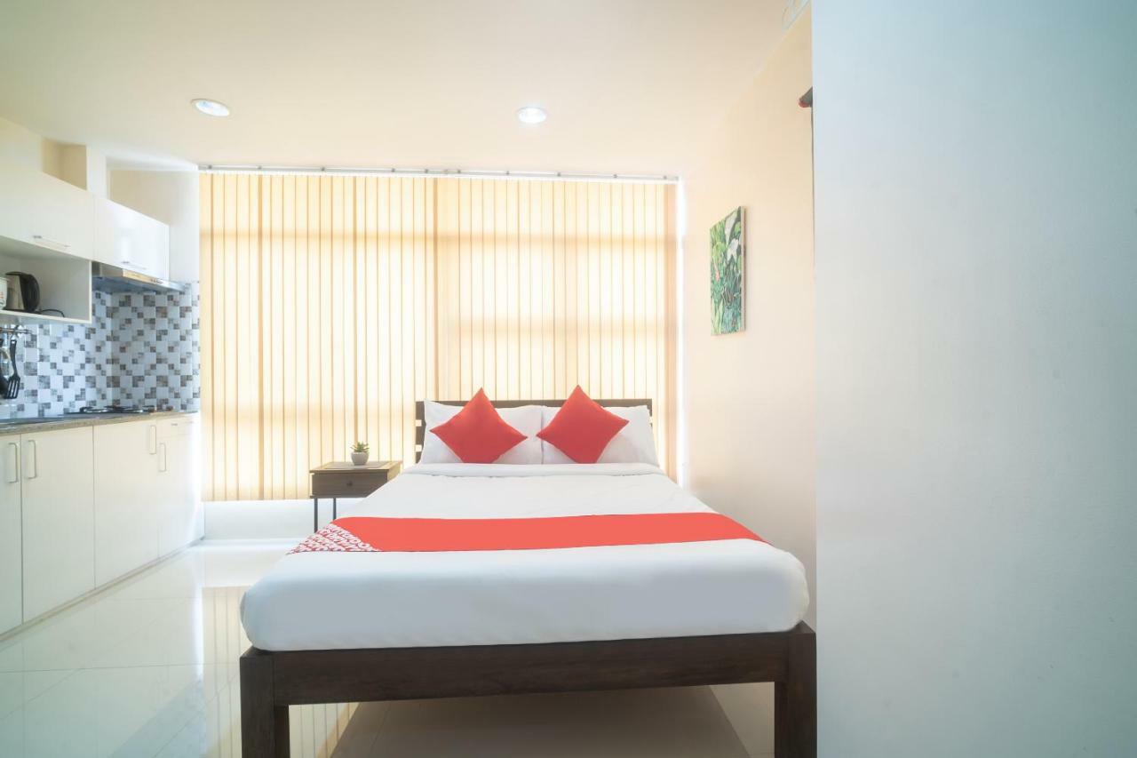 Oyo 199 Solange Apartelle Davao Exterior foto