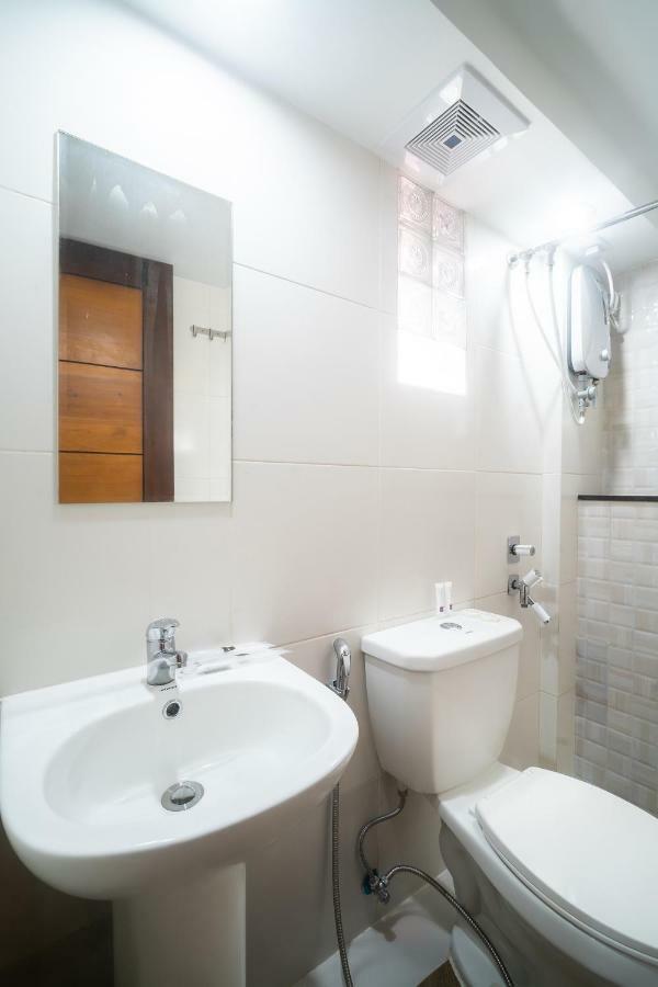 Oyo 199 Solange Apartelle Davao Exterior foto