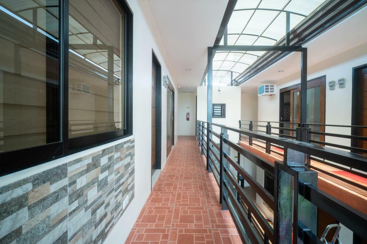 Oyo 199 Solange Apartelle Davao Exterior foto
