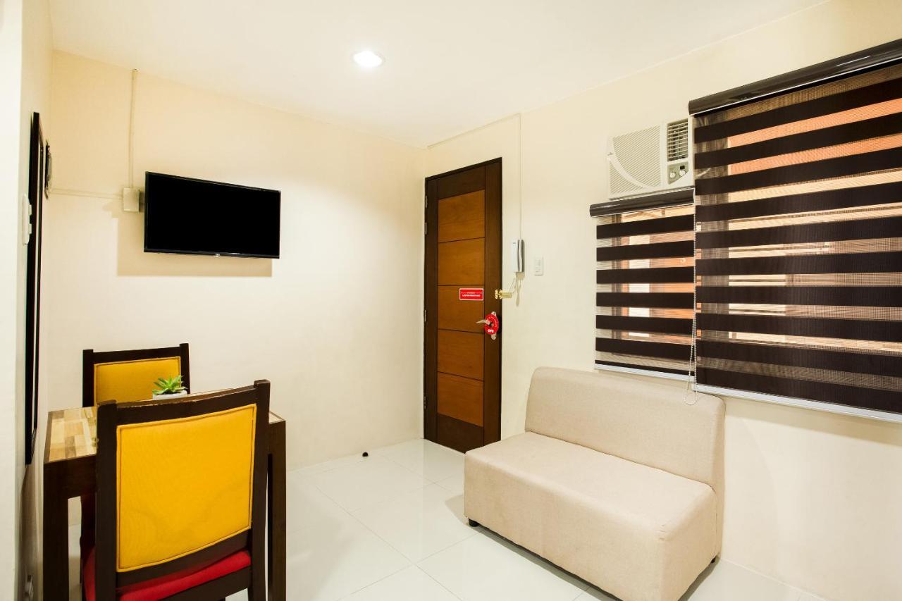 Oyo 199 Solange Apartelle Davao Exterior foto