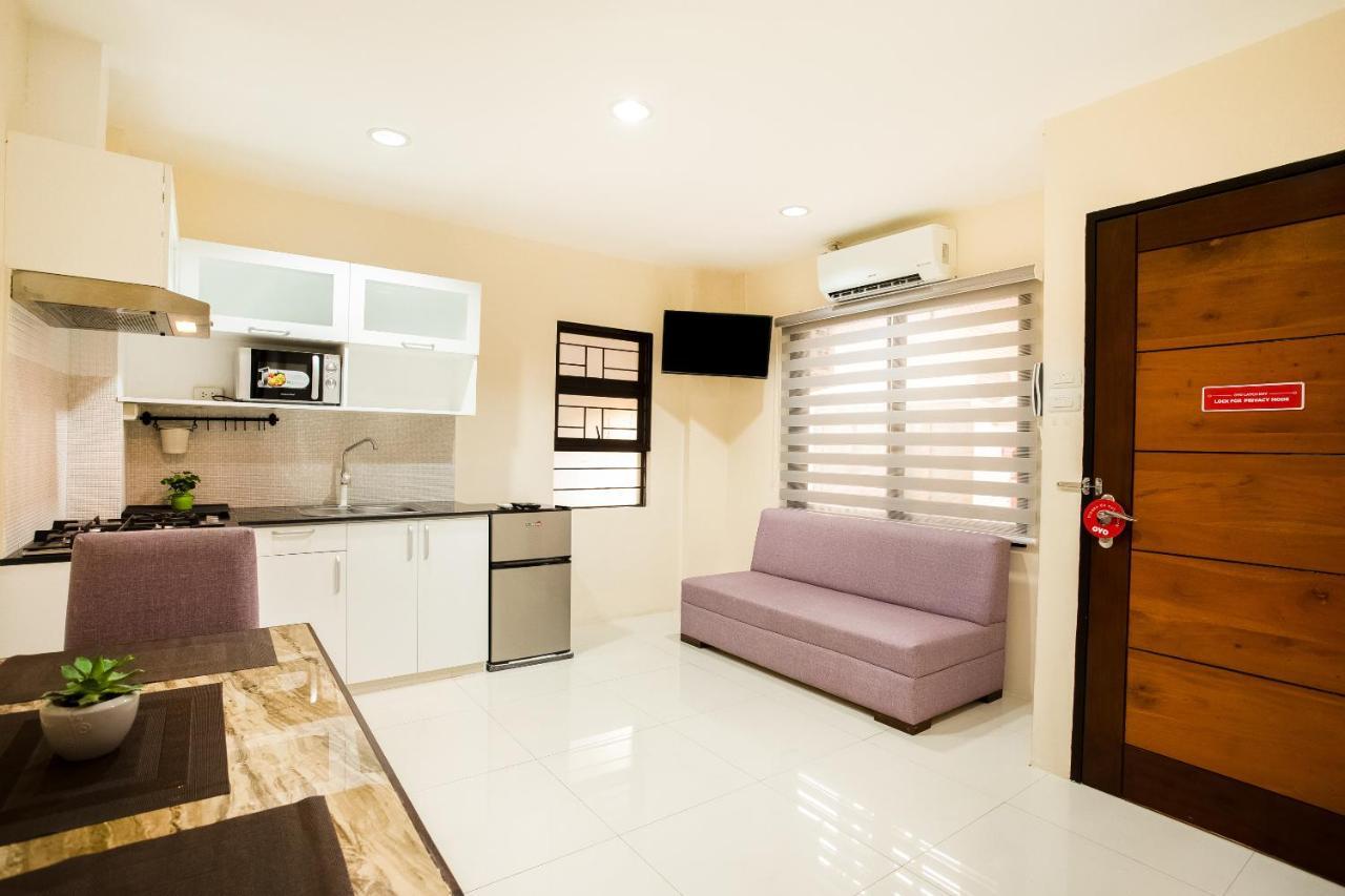 Oyo 199 Solange Apartelle Davao Exterior foto